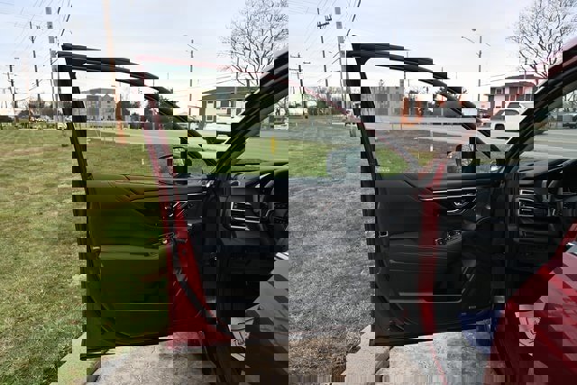 Used 2023 Subaru Outback Limited XT image 25