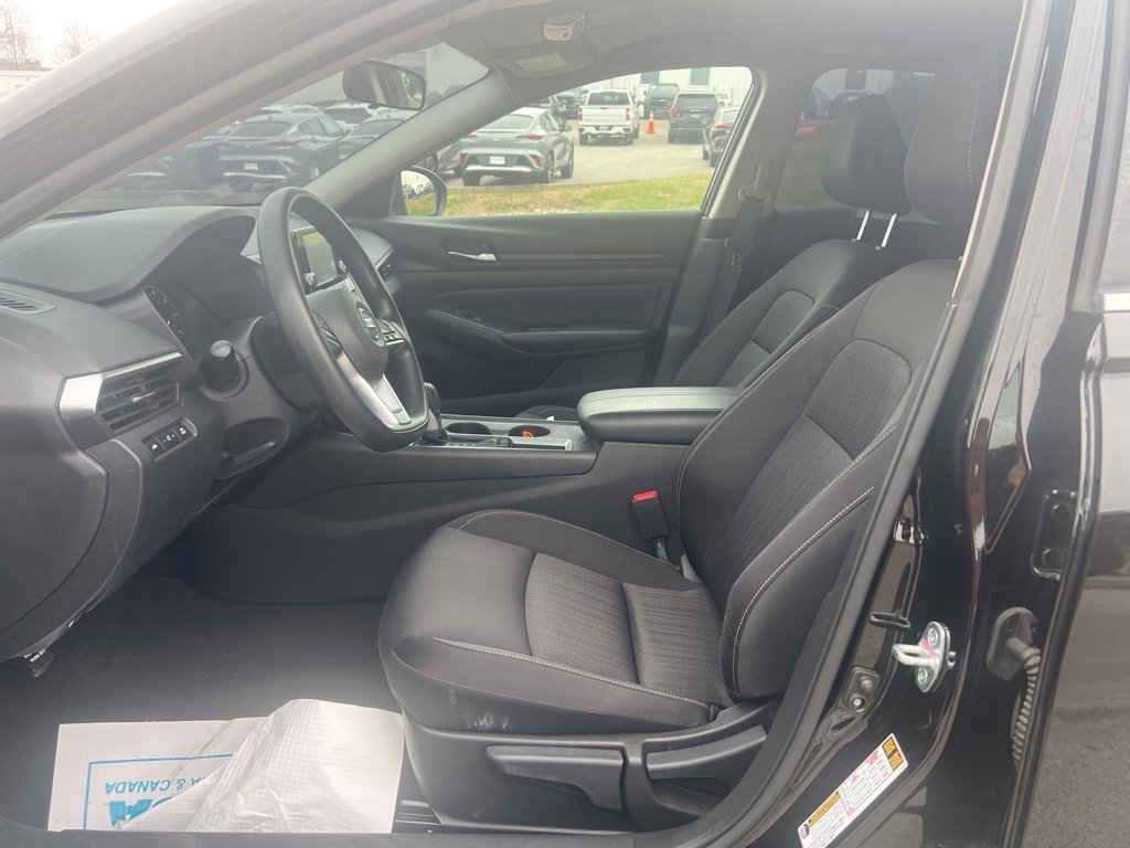 Used 2022 Nissan Altima 2.5 S image 7