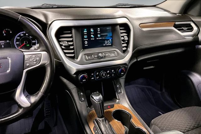 Used 2019 GMC Acadia SLE w/ Driver Alert Package I image 10
