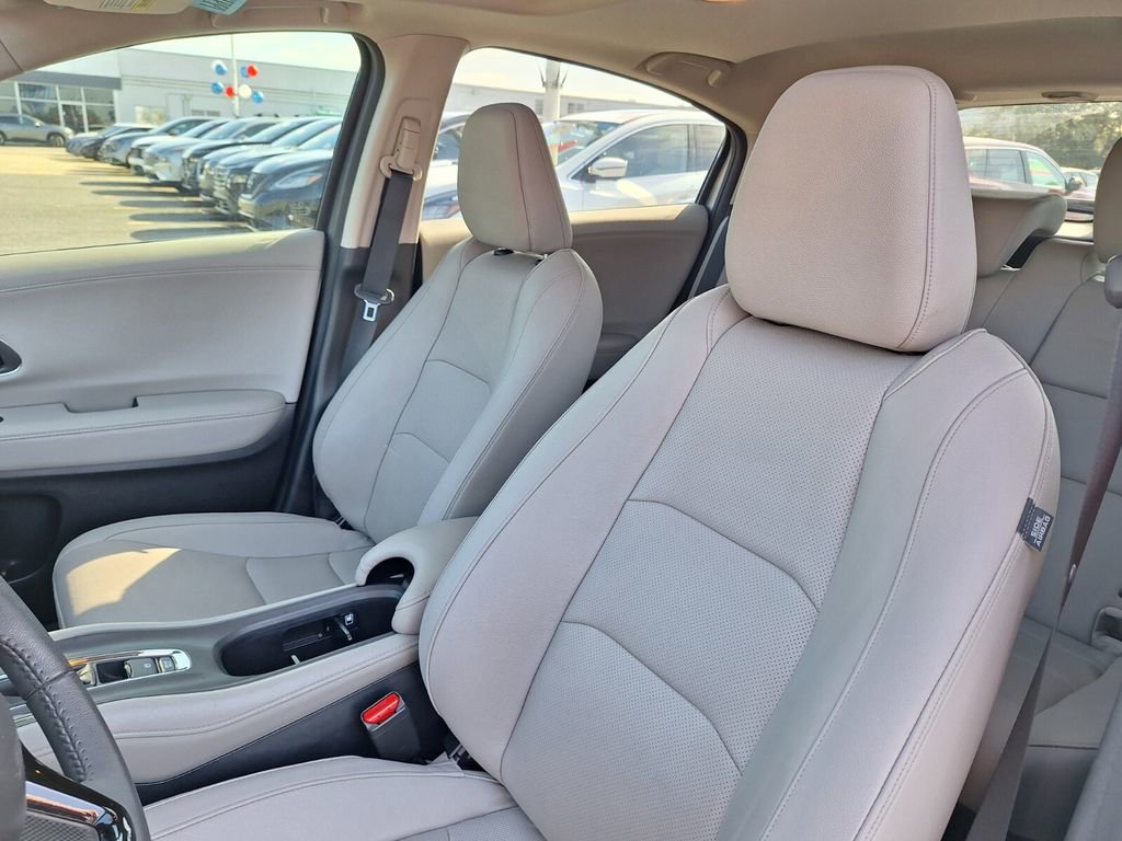 Used 2022 Honda HR-V EX-L image 11