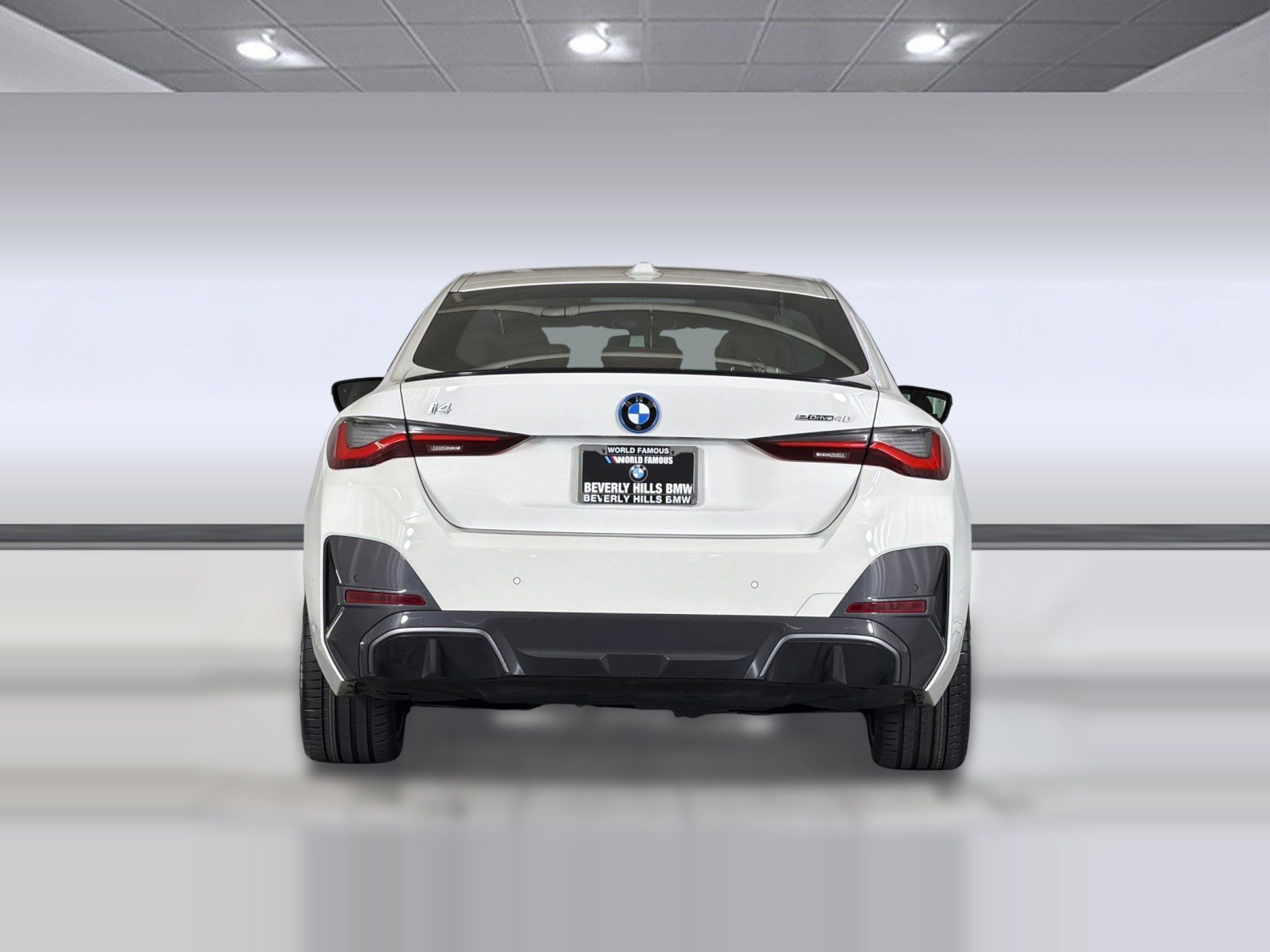 Used 2023 BMW i4 eDrive40 w/ M Sport Package RWD image 10