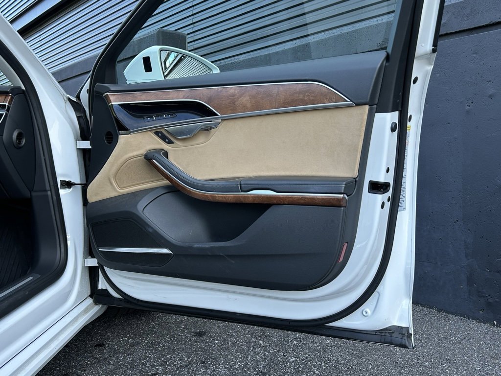 Used 2019 Audi A8 L 3.0T image 20