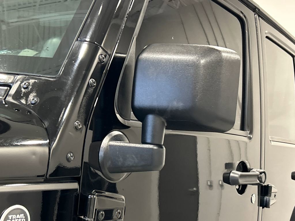 Used 2013 Jeep Wrangler Unlimited Sahara w/ Dual Top Group image 12