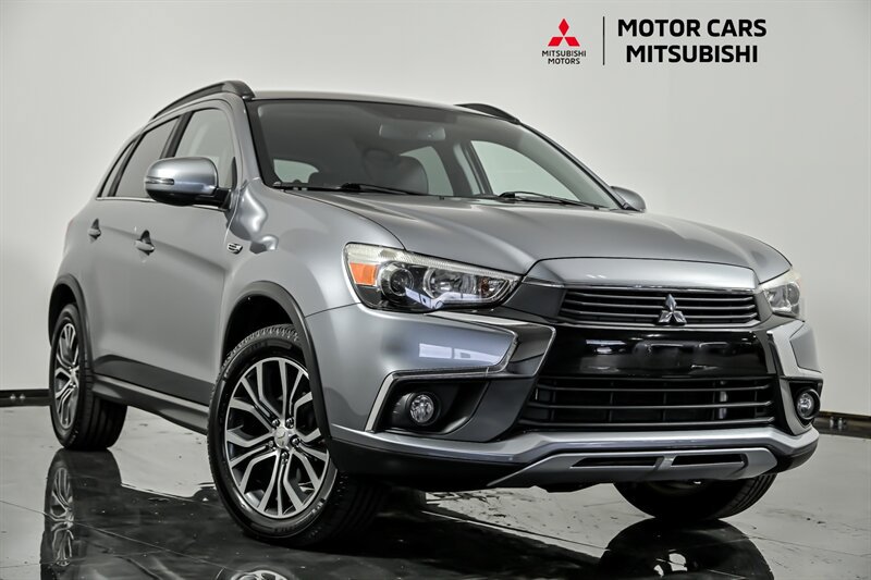 Used 2017 Mitsubishi Outlander Sport SEL FWD image 1