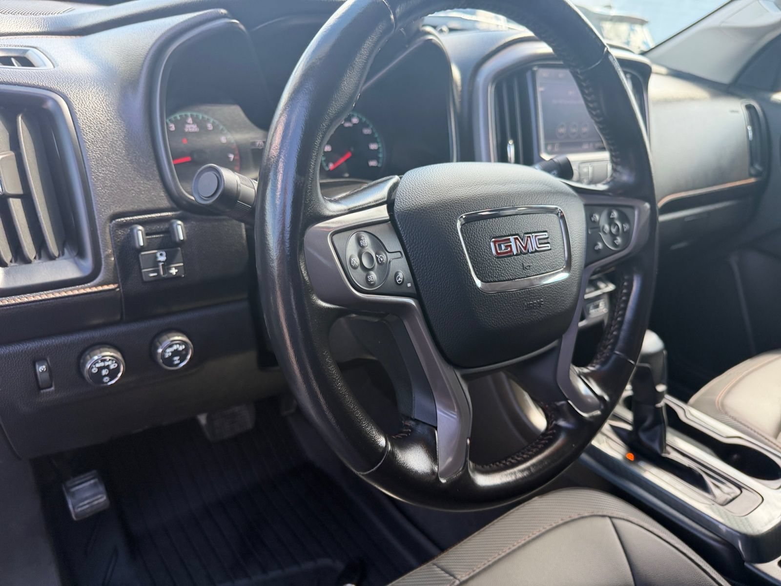 Used 2021 GMC Canyon AT4 AWD/4WD image 18