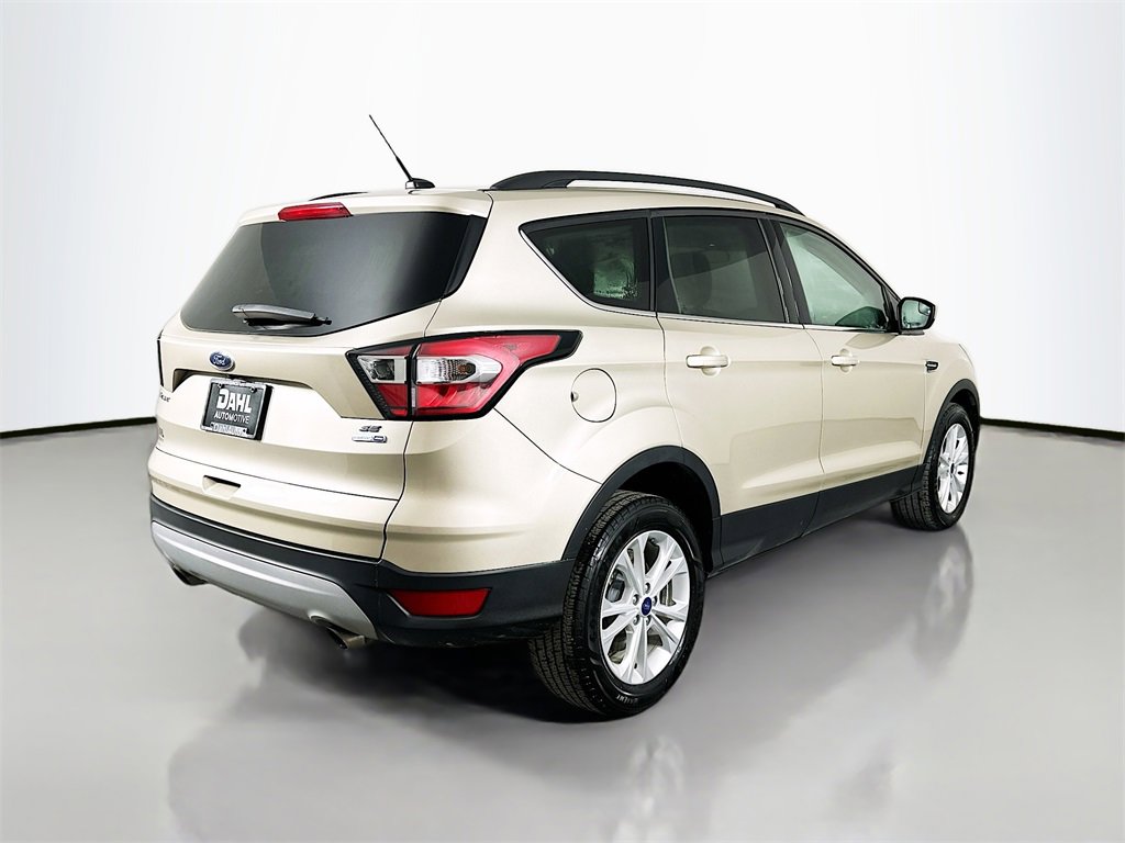 Used 2018 Ford Escape SE image 13