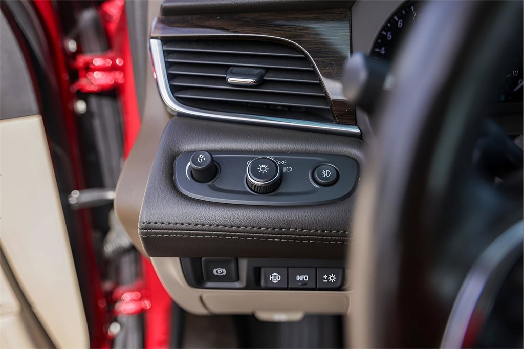 Used 2018 Buick LaCrosse Premium w/ Driver Confidence Package #2 image 15