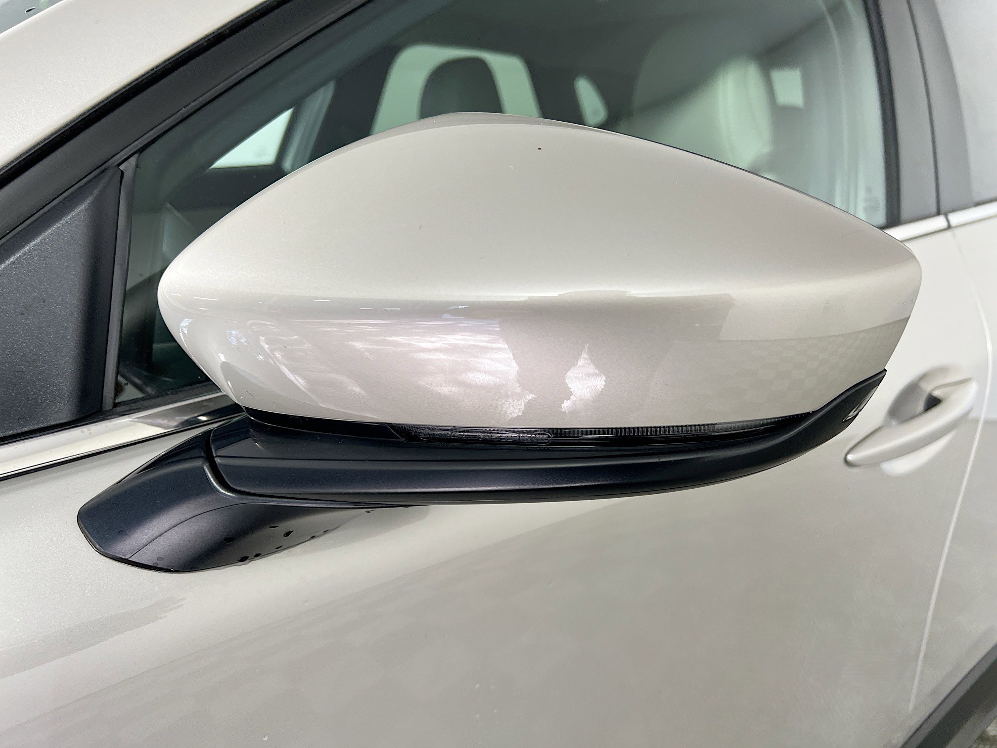 Used 2024 MAZDA CX-30 AWD 2.5 S w/ Preferred Package image 13