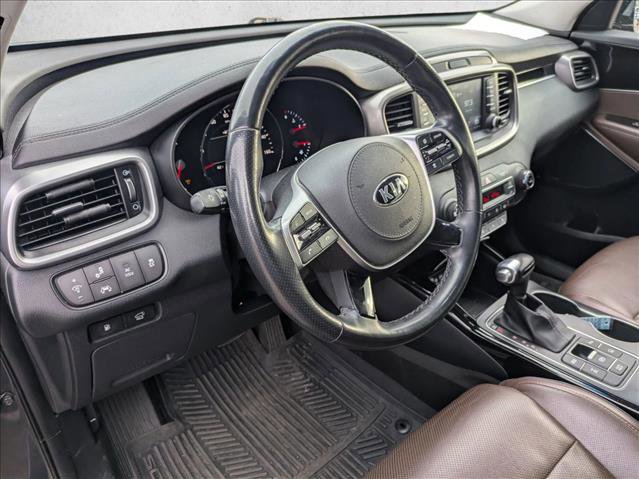Used 2019 Kia Sorento SX w/ SX Touring Package image 15
