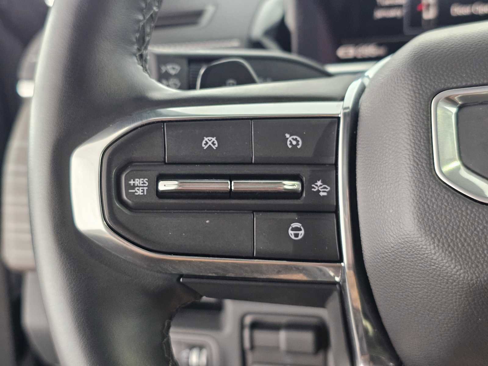 Used 2024 GMC Sierra EV Denali image 29