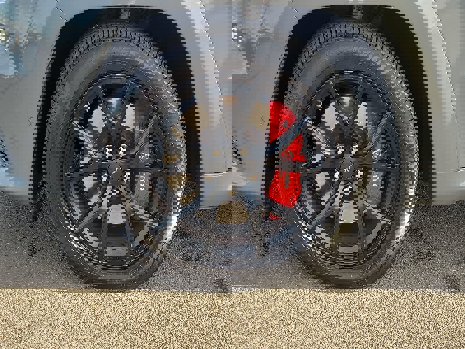 Used 2020 Jeep Grand Cherokee SRT image 16