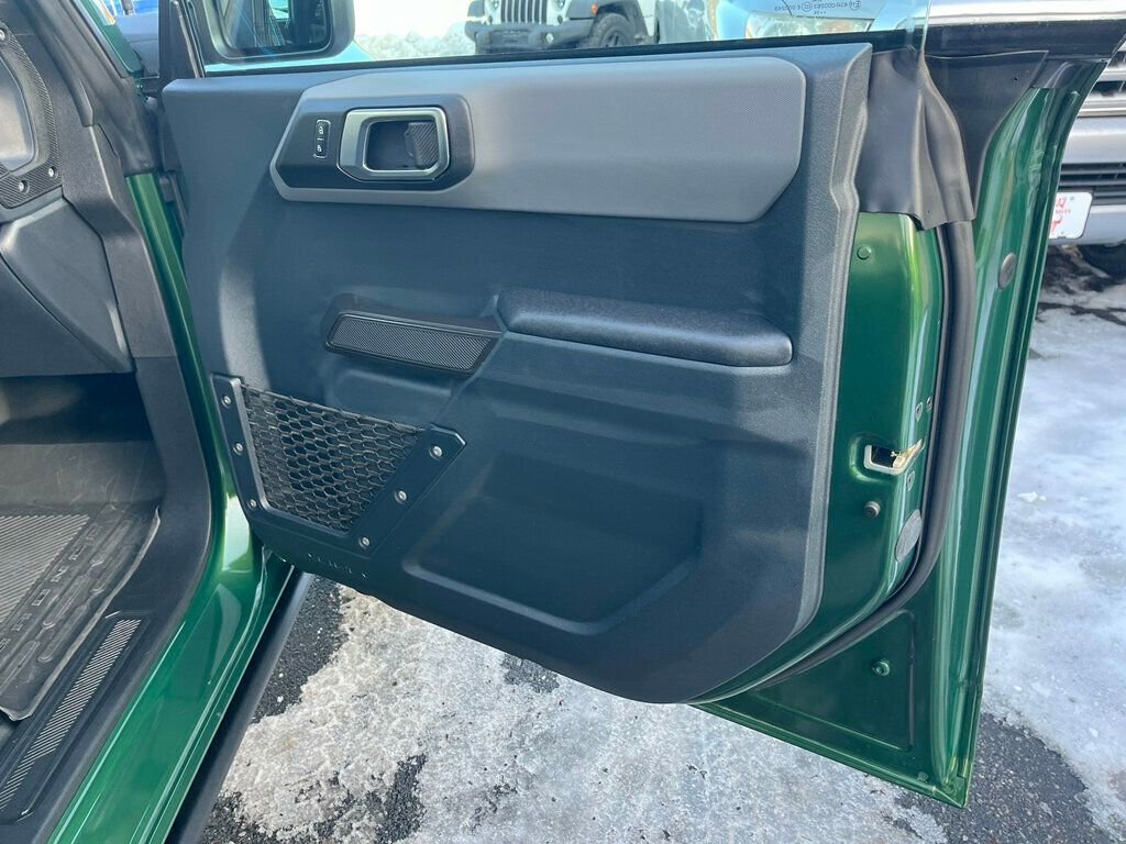 Used 2024 Ford Bronco Black Diamond image 38