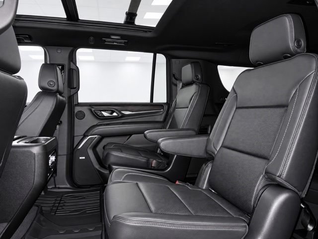 Used 2021 GMC Yukon XL Denali AWD/4WD image 25