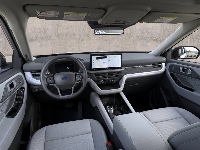New 2026 Ford Explorer Platinum w/ LUX Leather Package AWD/4WD image 9