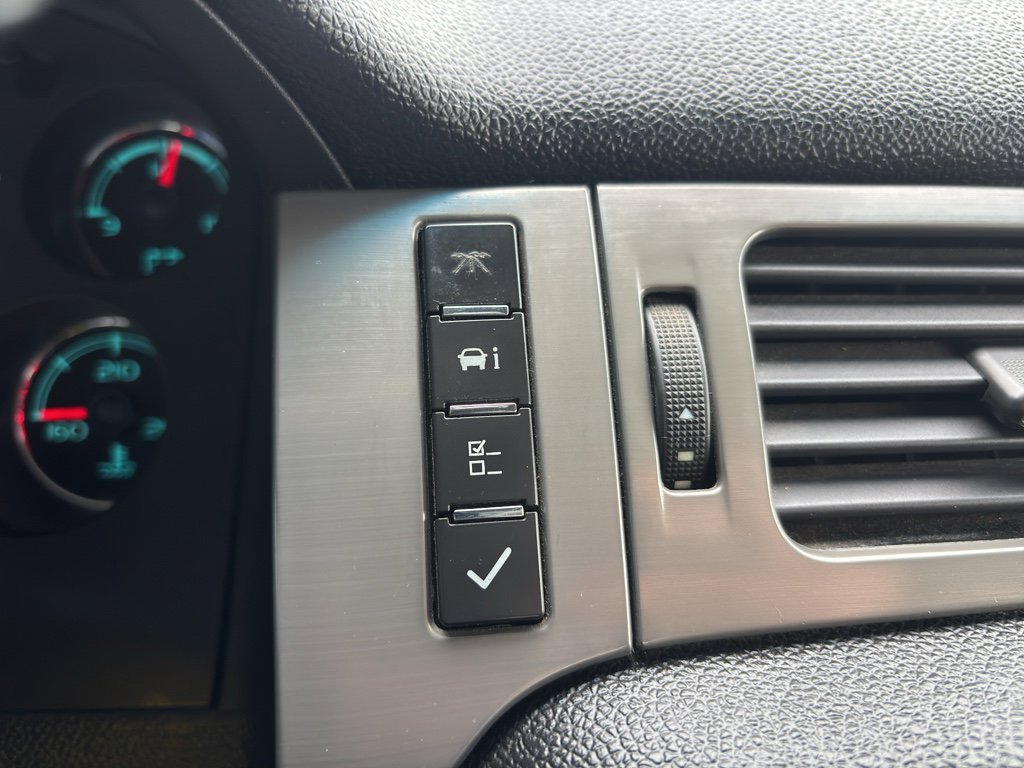 Used 2014 Chevrolet Silverado 3500 LTZ w/ LTZ Plus Package image 20