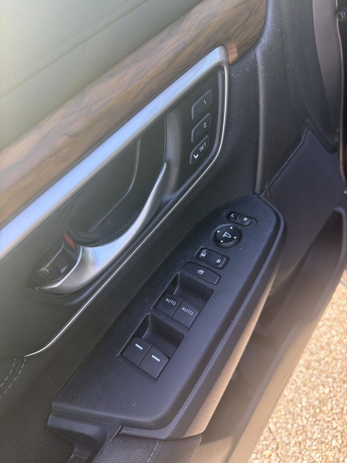 Used 2020 Honda CR-V EX image 13