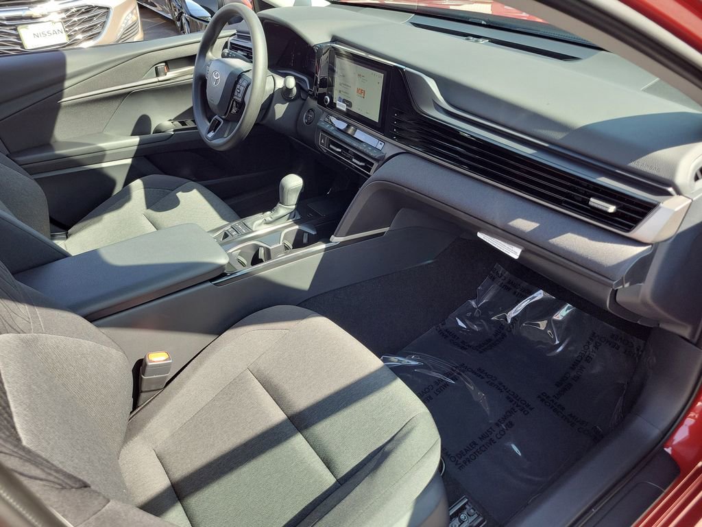 Used 2026 Toyota Camry LE image 17