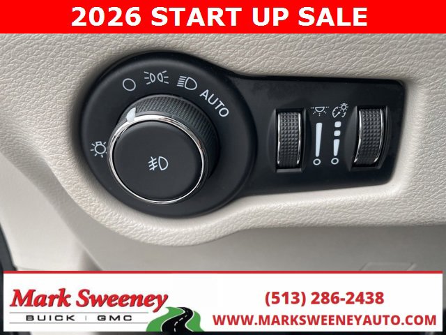 Used 2023 Chrysler Pacifica Limited image 15