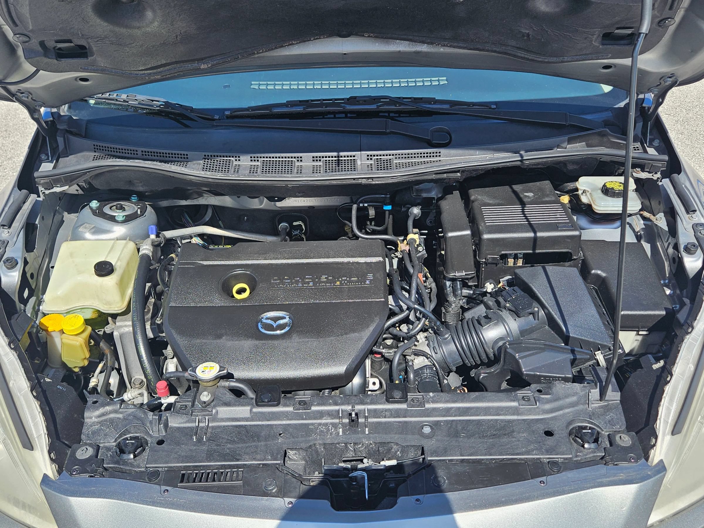 Used 2012 MAZDA MAZDA5 Touring FWD image 17