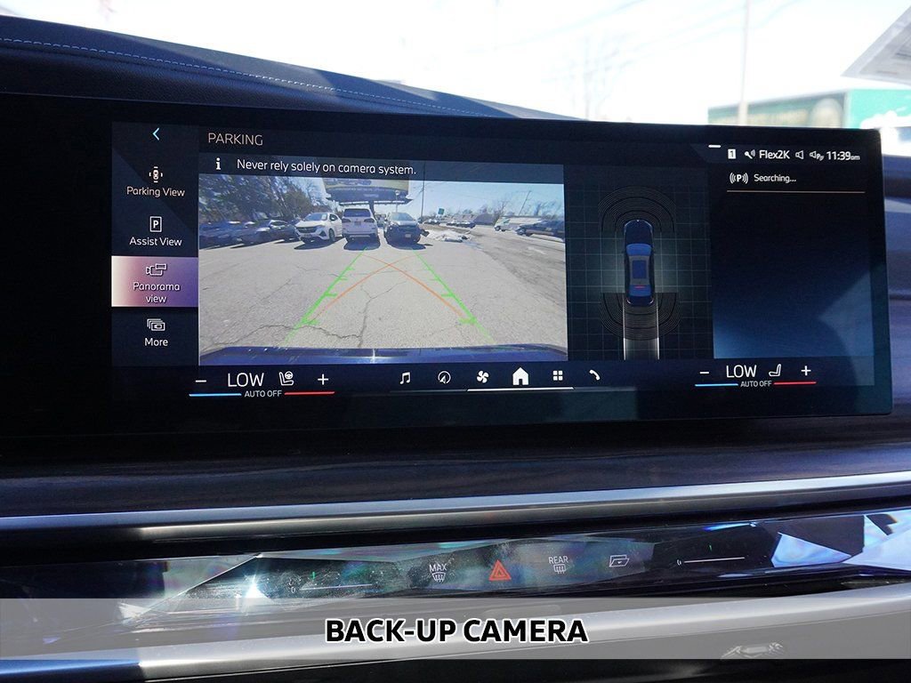 Used 2023 BMW 760i xDrive image 6