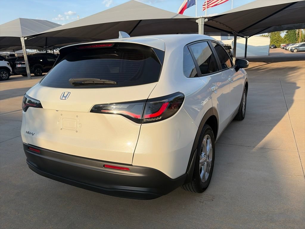 Used 2024 Honda HR-V LX image 8