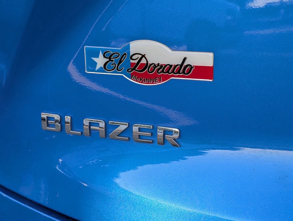 Used 2026 Chevrolet Blazer LT FWD image 30