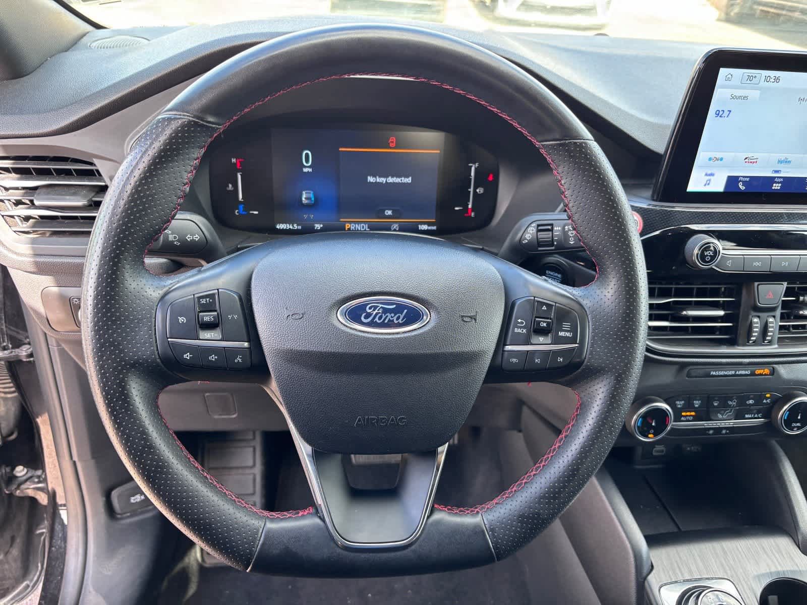 Used 2025 Ford Escape ST-Line FWD image 16