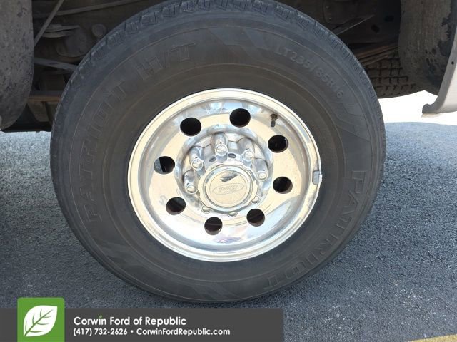 Used 2004 Ford F250 XL image 13