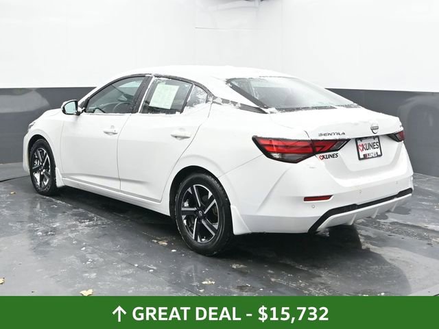 Used 2024 Nissan Sentra SV w/ Trunk Package image 9