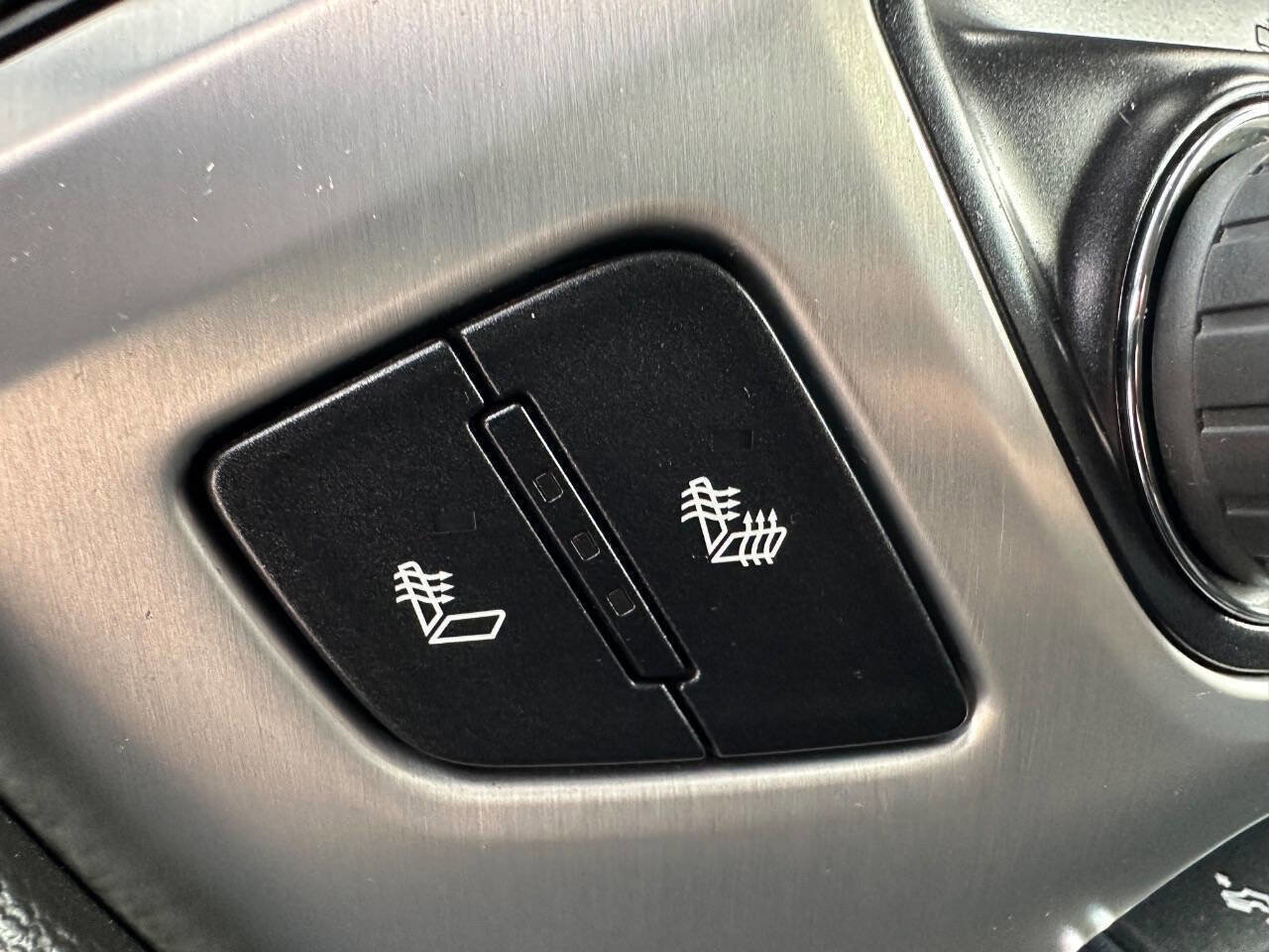 Used 2017 GMC Sierra 1500 SLT w/ SLT Premium Package image 30