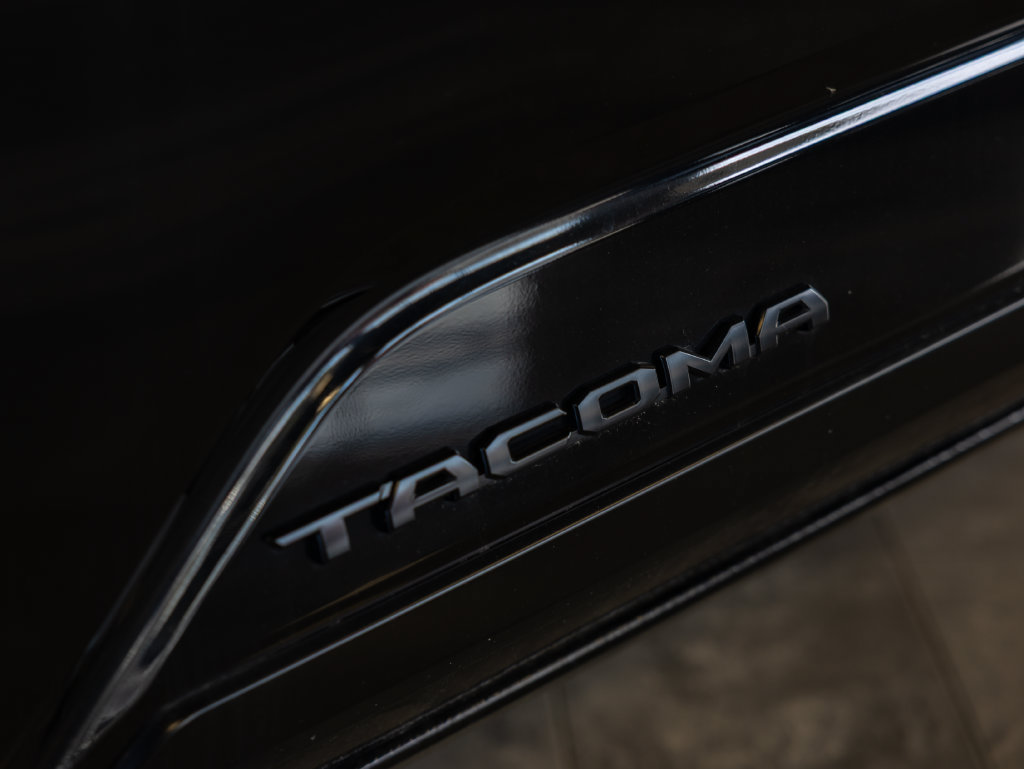 Used 2024 Toyota Tacoma TRD Off-Road AWD/4WD image 7