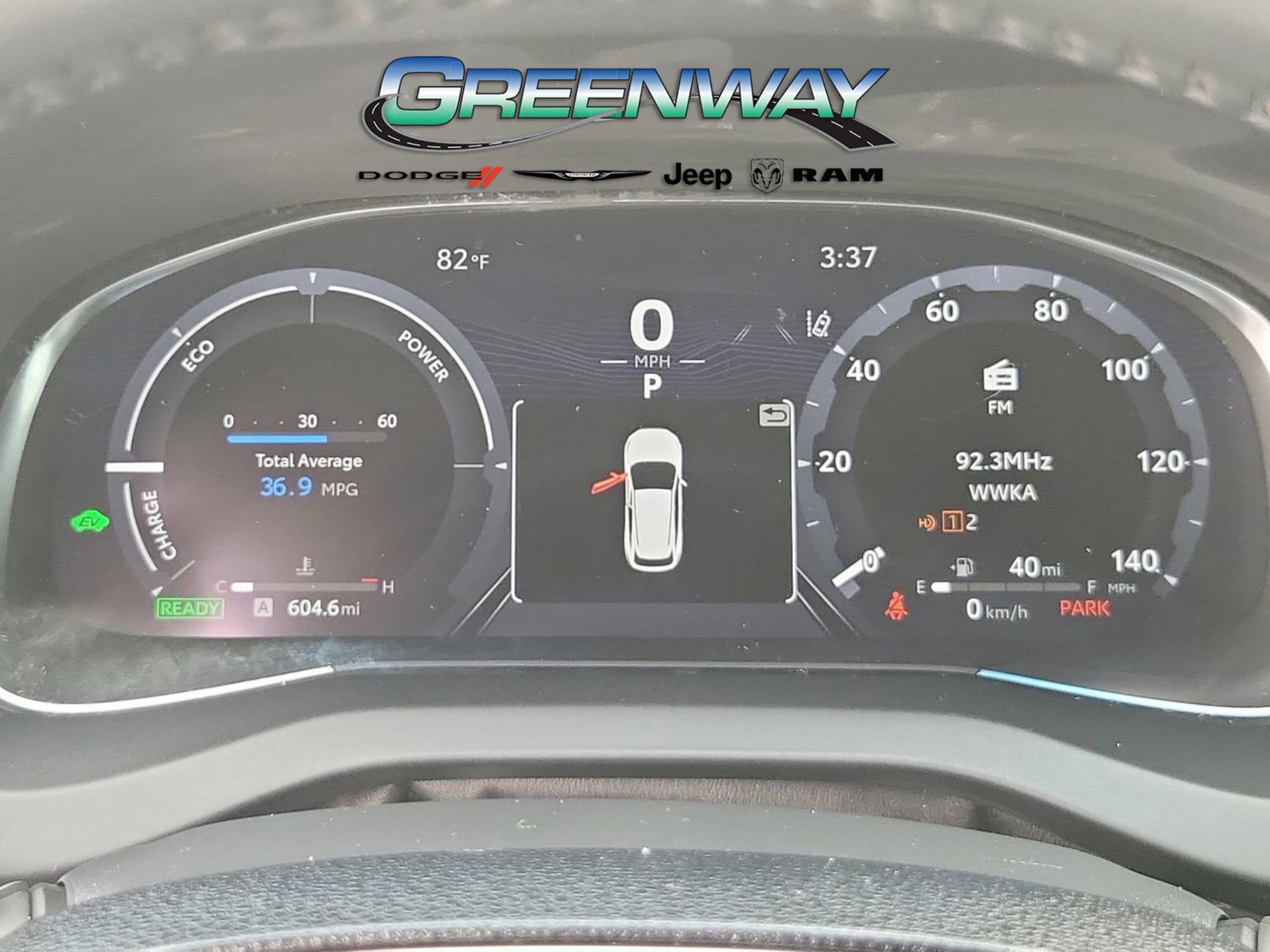 Used 2024 Toyota Venza Limited image 29