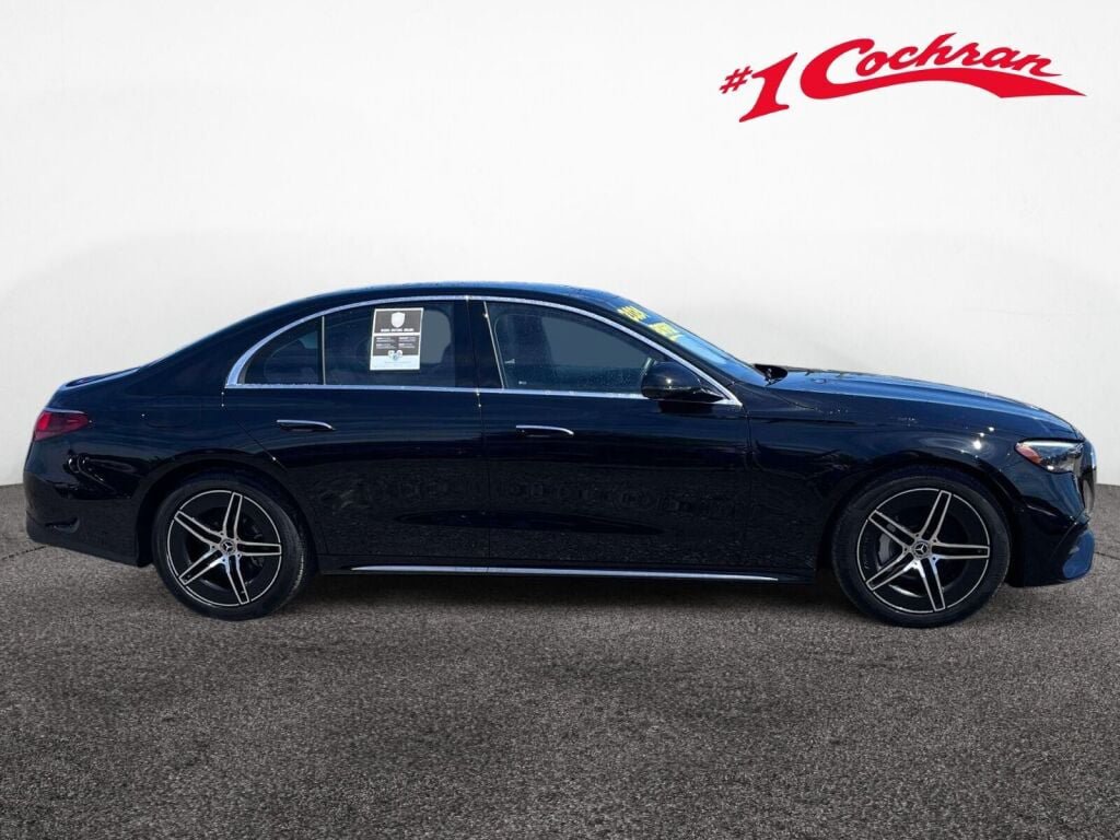 Certified 2024 Mercedes-Benz E 350 4MATIC Sedan image 7