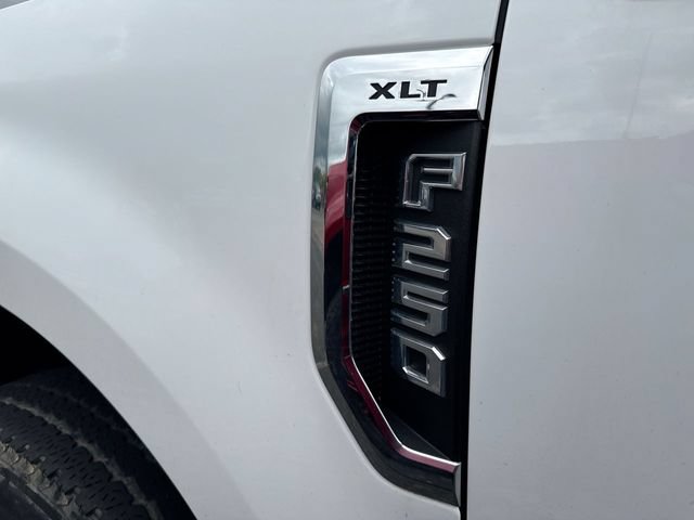 Used 2022 Ford F250 XLT AWD/4WD image 6