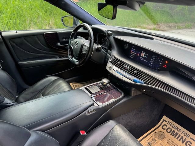 Used 2018 Lexus LS 500 AWD w/ Interior Upgrade Package image 19