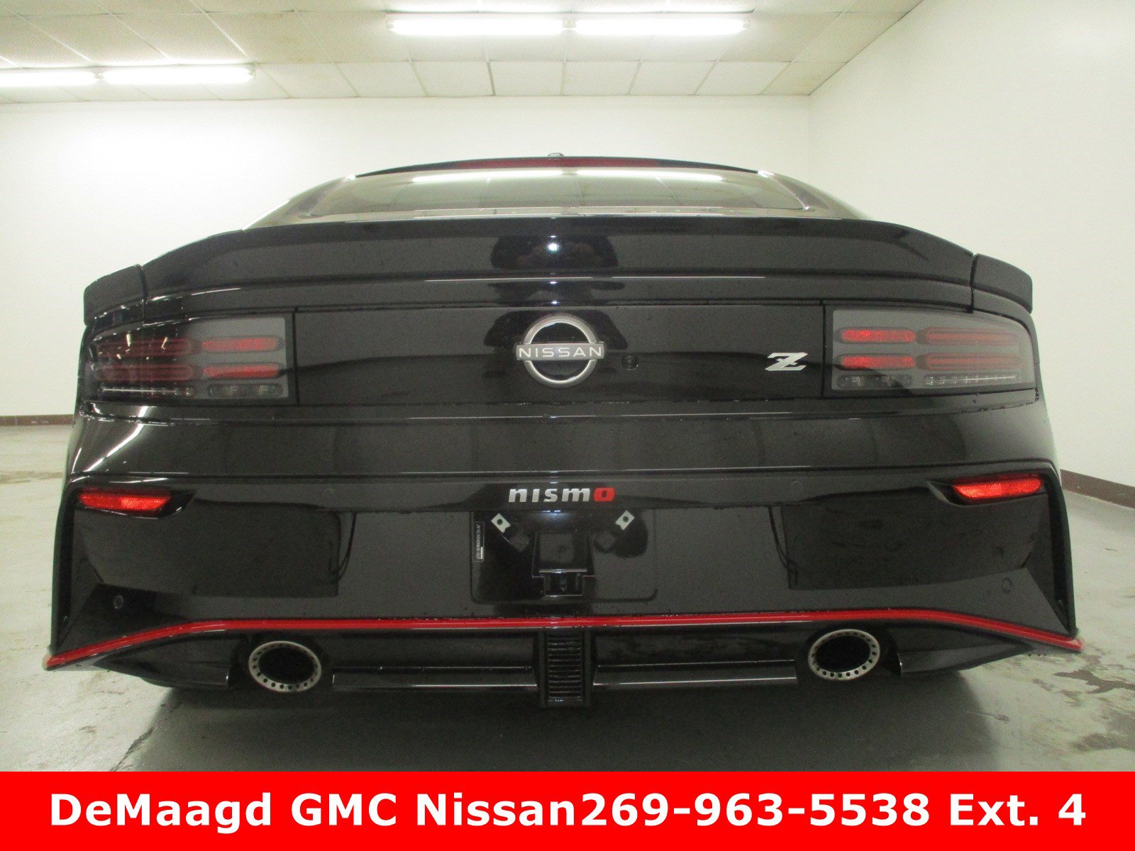 New 2024 Nissan Z NISMO w/ Floor Mat Package image 6
