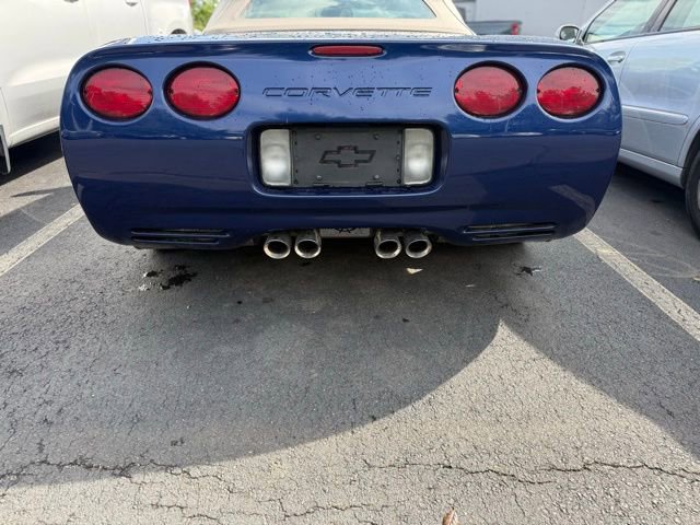 Used 2004 Chevrolet Corvette Convertible w/ Preferred Equipment Group RWD image 5