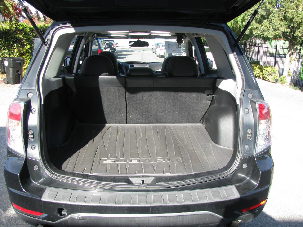 Used 2009 Subaru Forester 2.5X Limited AWD/4WD image 7