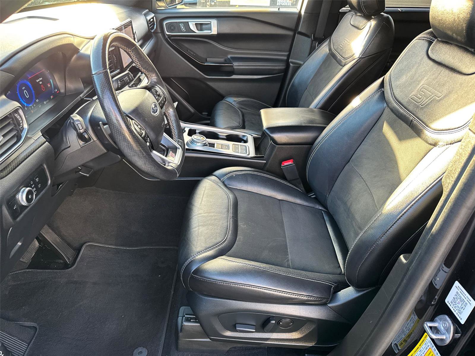 Certified 2023 Ford Explorer ST image 26