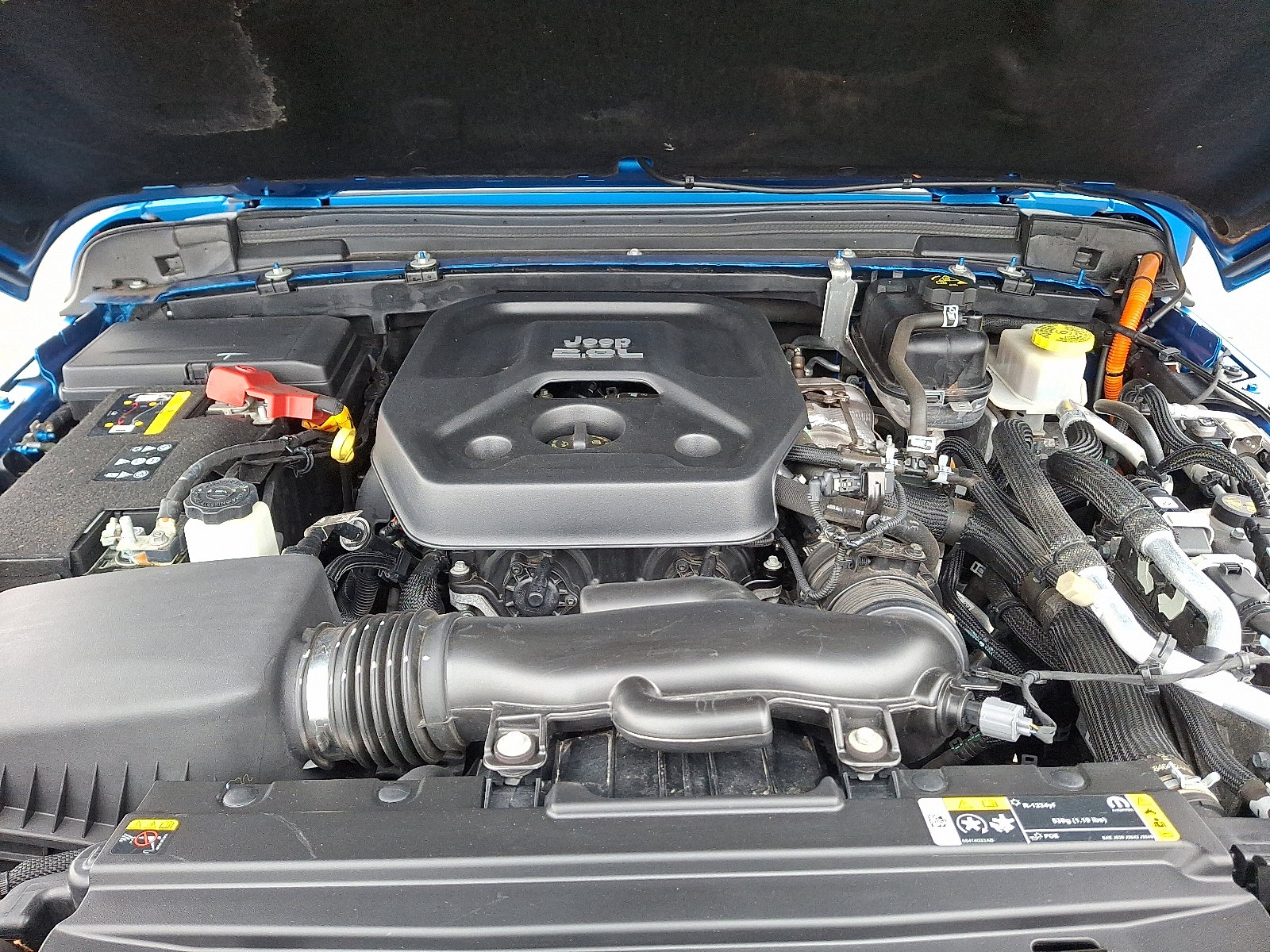 Used 2023 Jeep Wrangler Unlimited Rubicon 4xe w/ Safety Group image 29