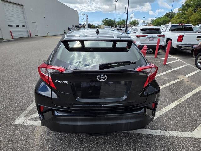 Used 2019 Toyota C-HR LE FWD image 3
