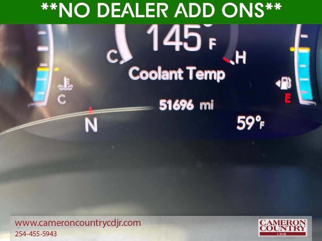 Used 2023 Chrysler Pacifica Touring-L FWD image 16