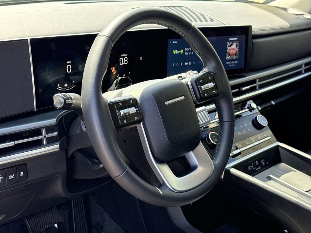 Used 2025 Hyundai Santa Fe SEL AWD/4WD image 9