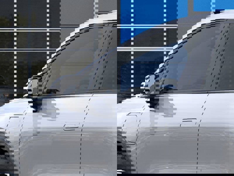 New 2026 Chevrolet Equinox EV LT image 36