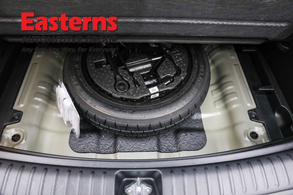 Used 2023 Kia Seltos EX image 23