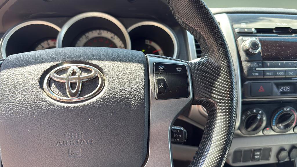 Used 2012 Toyota Tacoma 4x4 Access Cab V6 w/ TRD Sport Pkg image 22