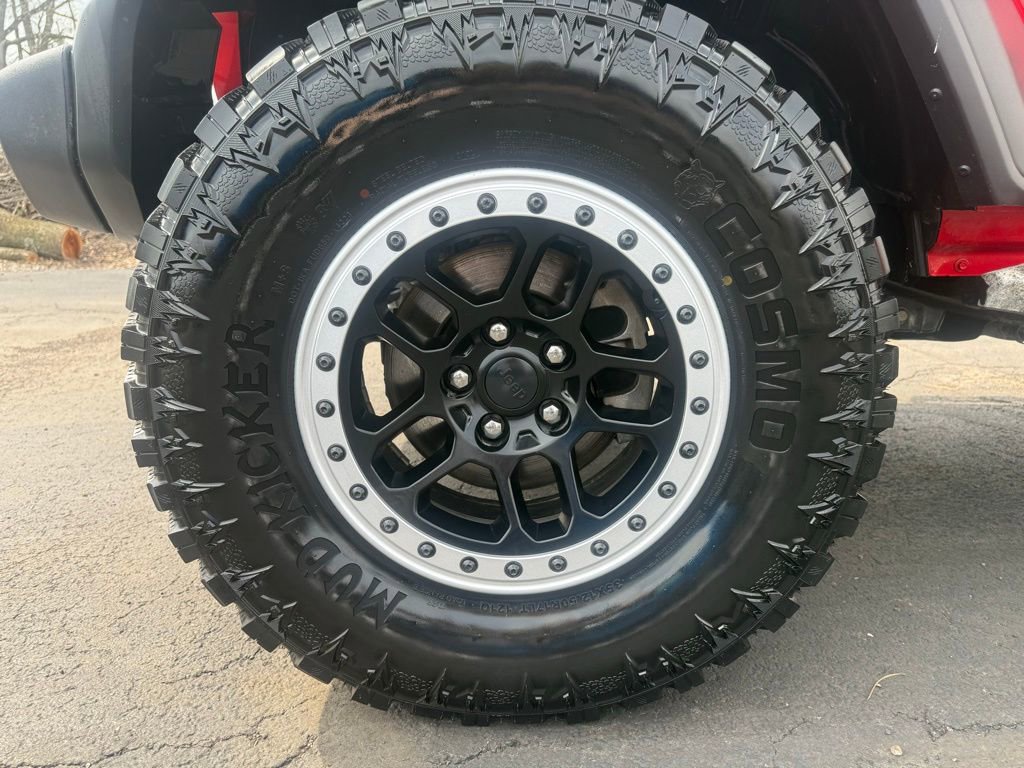 Certified 2020 Jeep Gladiator Sport w/ Quick Order Package 24S AWD/4WD image 12