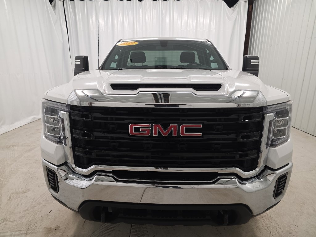 Used 2022 GMC Sierra 2500 Pro w/ Convenience Package AWD/4WD image 2