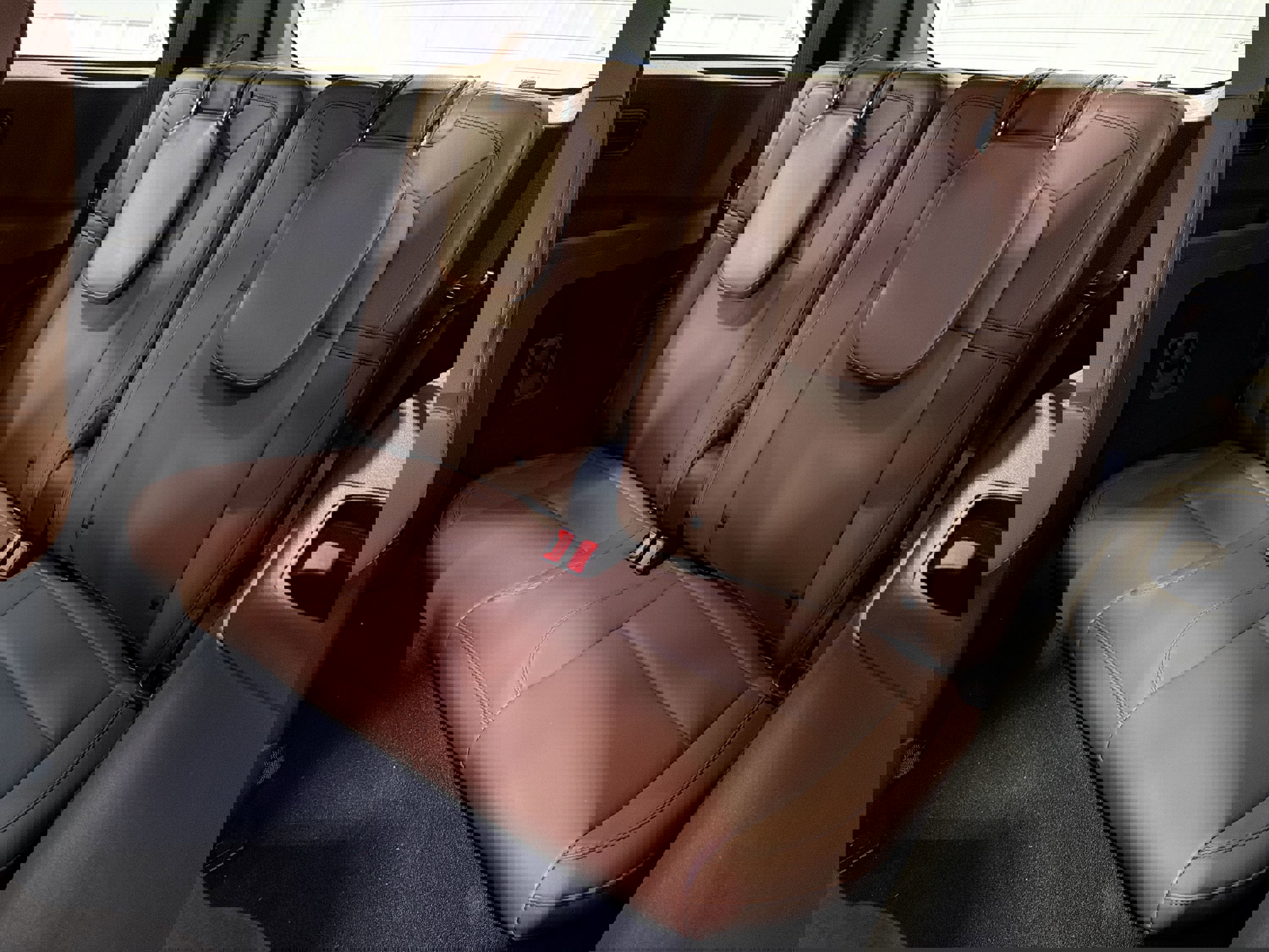 Used 2022 Lincoln Aviator Reserve w/ Equipment Group 201A image 26