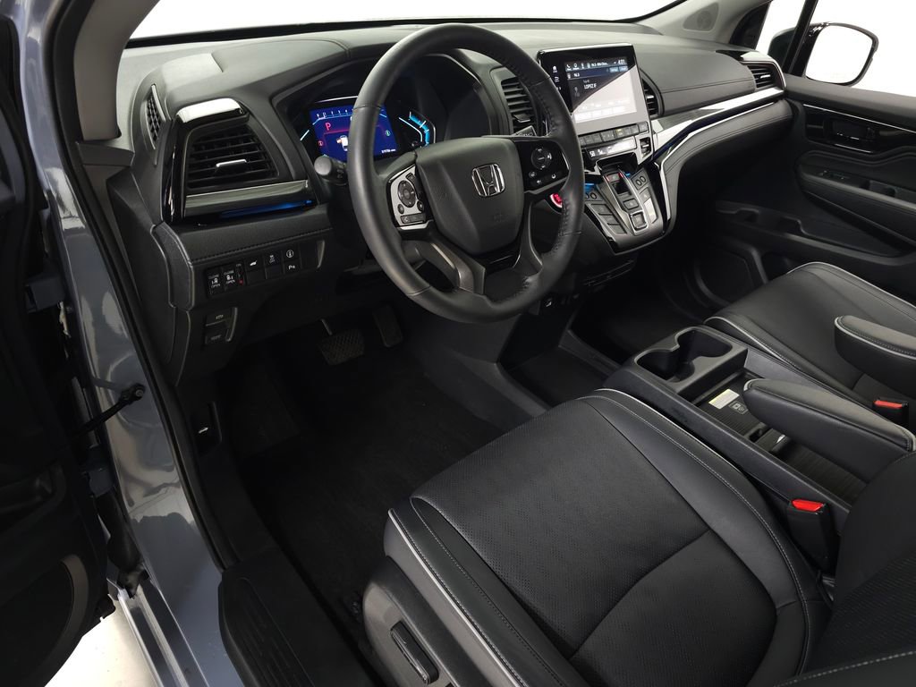 Used 2024 Honda Odyssey Elite image 17